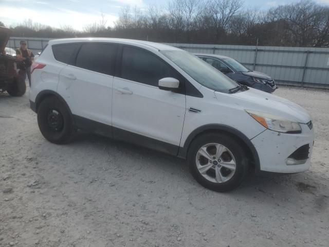 1FMCU0GX0GUA70021 - 2016 FORD ESCAPE SE WHITE photo 4