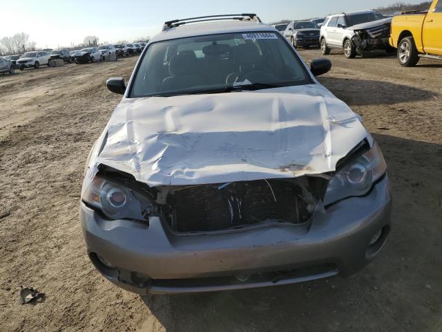 4S4BP61C657370329 - 2005 SUBARU LEGACY OUTBACK 2.5I WHITE photo 5