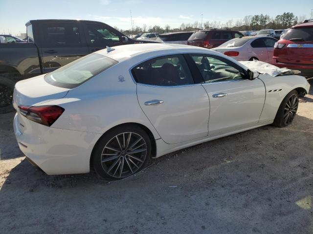 ZAM57YTA5M1368402 - 2021 MASERATI GHIBLI S WHITE photo 3