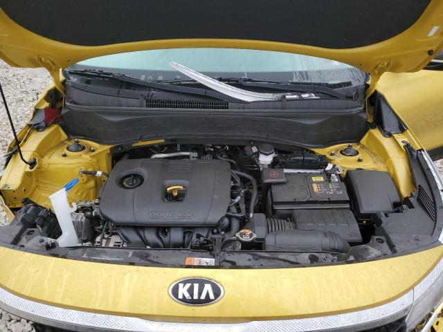 KNDEUCAA8M7098016 - 2021 KIA SELTOS S GOLD photo 11