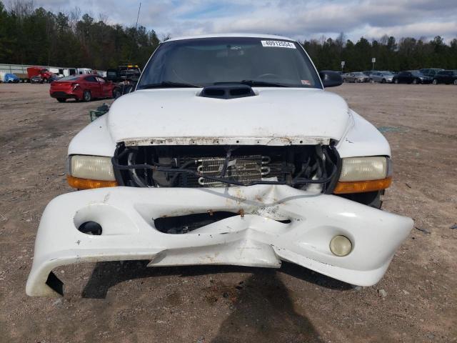 1B7GL26N6YS540683 - 2000 DODGE DAKOTA WHITE photo 5