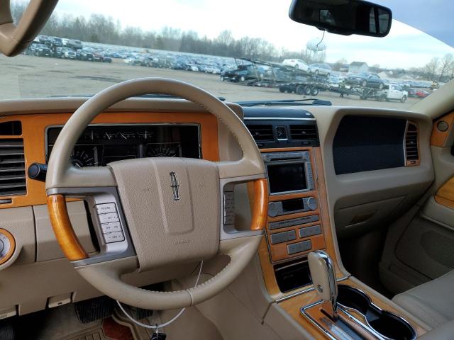 5LMFU28598LJ08632 - 2008 LINCOLN NAVIGATOR BROWN photo 8