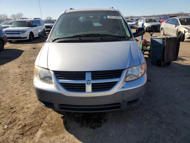 1D4GP25R95B191588 - 2005 DODGE CARAVAN SE SILVER photo 5