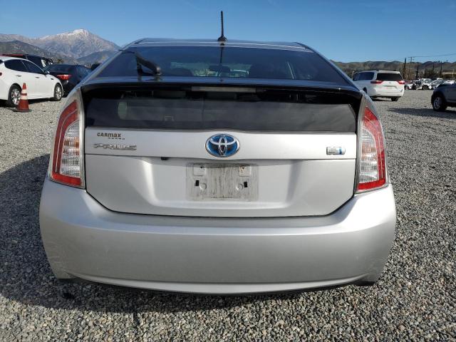 JTDKN3DUXF0444438 - 2015 TOYOTA PRIUS SILVER photo 6