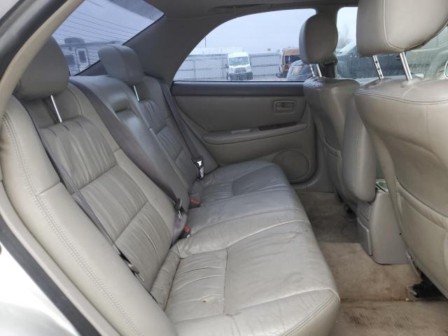 JT8BF28G015110618 - 2001 LEXUS ES 300 SILVER photo 10