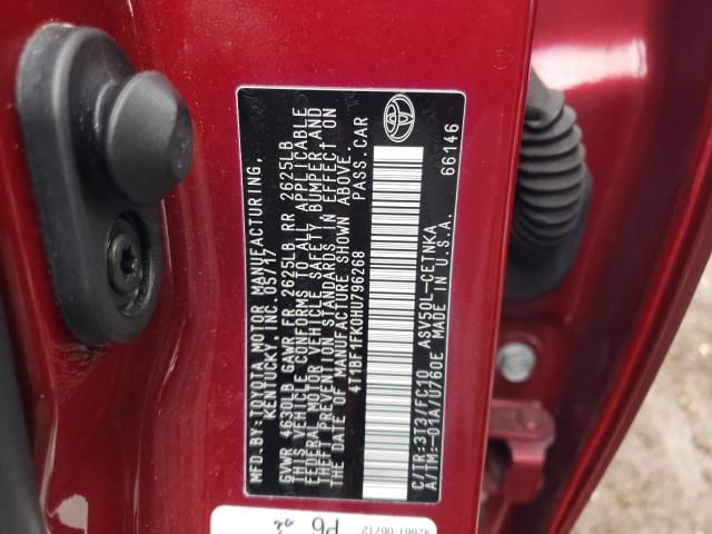 4T1BF1FK0HU796268 - 2017 TOYOTA CAMRY LE RED photo 13