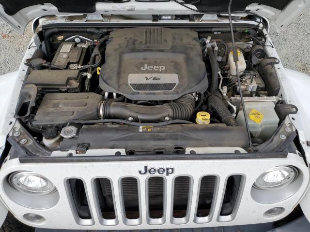 1C4HJWEG7HL748618 - 2017 JEEP WRANGLER U SAHARA WHITE photo 12