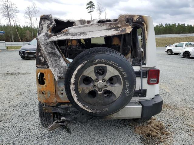 1C4HJWEG7HL748618 - 2017 JEEP WRANGLER U SAHARA WHITE photo 6