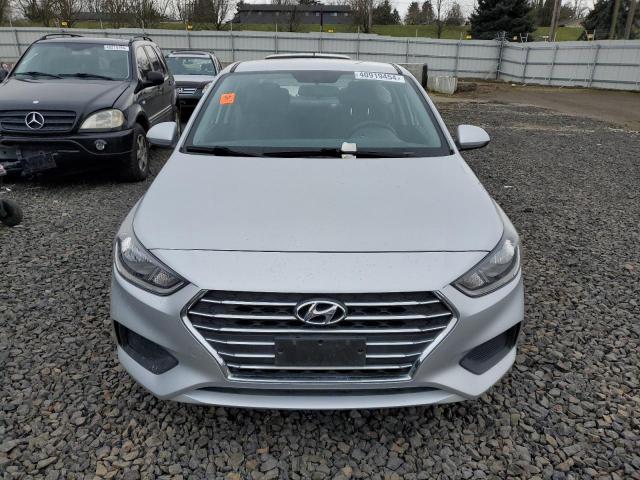 3KPC24A60LE126727 - 2020 HYUNDAI ACCENT SE SILVER photo 5