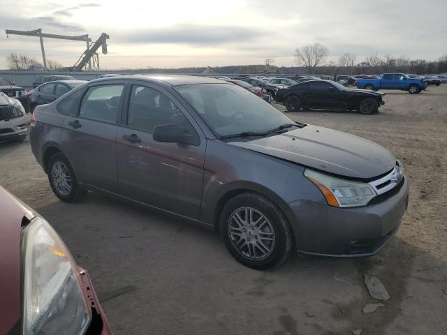 1FAHP35N09W127612 - 2009 FORD FOCUS SE GRAY photo 4