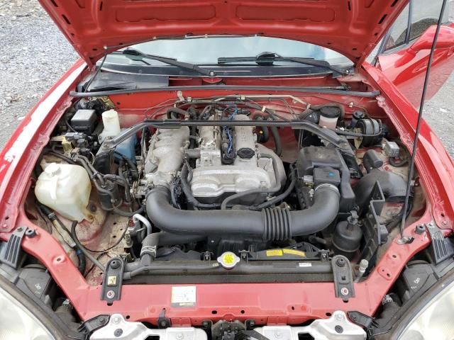 JM1NB353620219598 - 2002 MAZDA MX-5 MIATA BASE RED photo 11