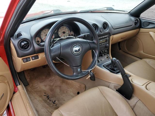 JM1NB353620219598 - 2002 MAZDA MX-5 MIATA BASE RED photo 8