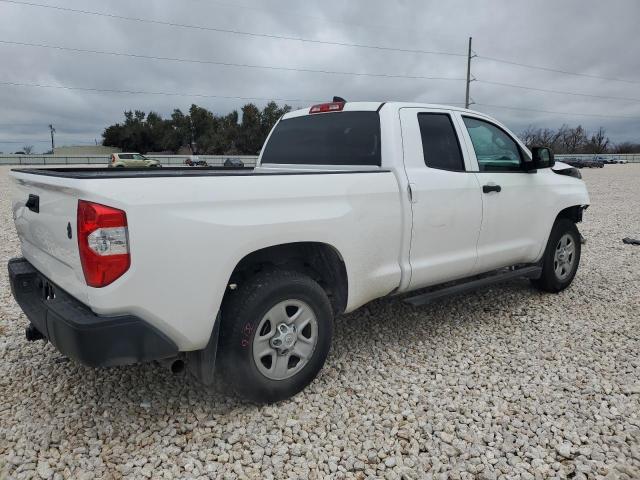 5TFRY5F12LX269738 - 2020 TOYOTA TUNDRA DOUBLE CAB SR/SR5 WHITE photo 3