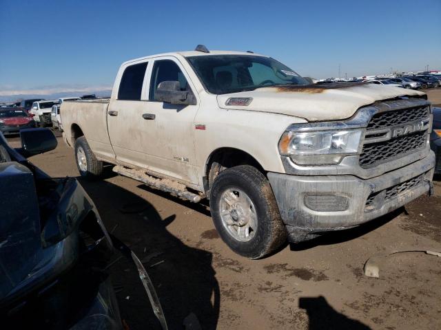 3C6UR5HJ0KG568384 - 2019 RAM 2500 TRADESMAN Beyaz fotoğraf 4