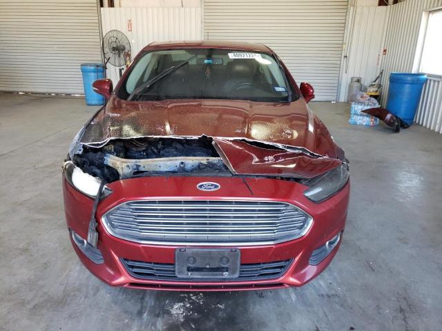 3FA6P0HDXFR292588 - 2015 FORD FUSION SE RED photo 5