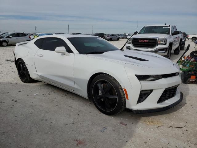 1G1FE1R72J0170646 - 2018 CHEVROLET CAMARO SS WHITE photo 4