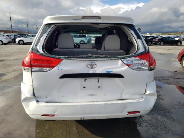 5TDZK3DC8BS004577 - 2011 TOYOTA SIENNA WHITE photo 6