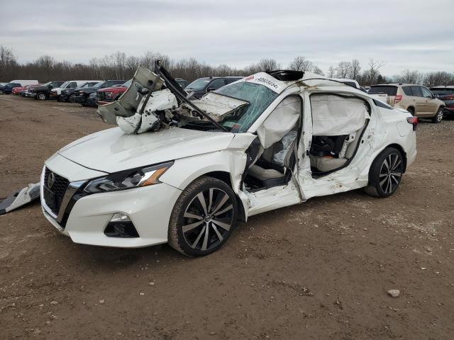 1N4BL4FW0KC129947 - 2019 NISSAN ALTIMA PLATINUM WHITE photo 1