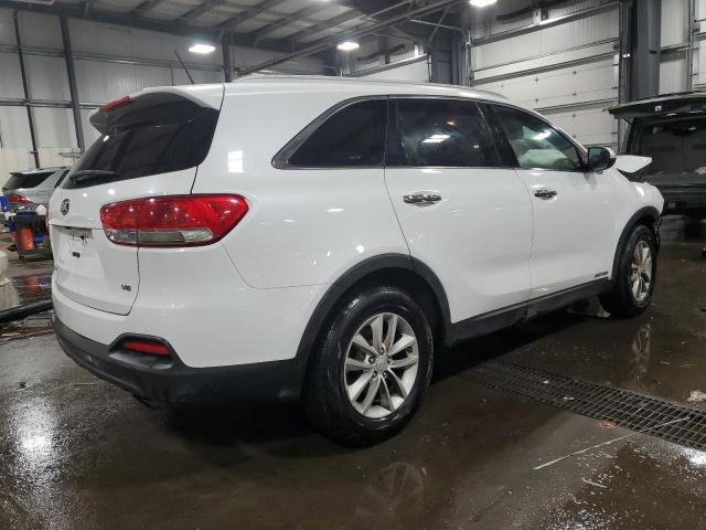 5XYPGDA55HG210112 - 2017 KIA SORENTO LX WHITE photo 3