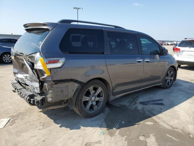 5TDXZ3DC0HS784828 - 2017 TOYOTA SIENNA SE GRAY photo 3