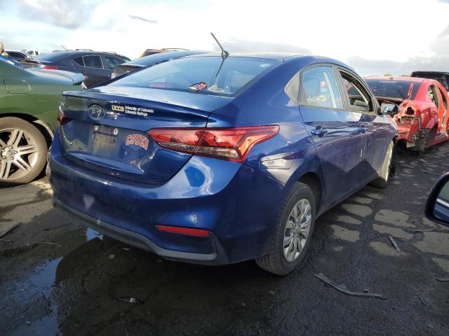 3KPC24A32JE028107 - 2018 HYUNDAI ACCENT SE BLUE photo 3