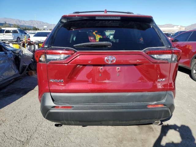 2T3W1RFV1NW211483 - 2022 TOYOTA RAV4 XLE RED photo 6