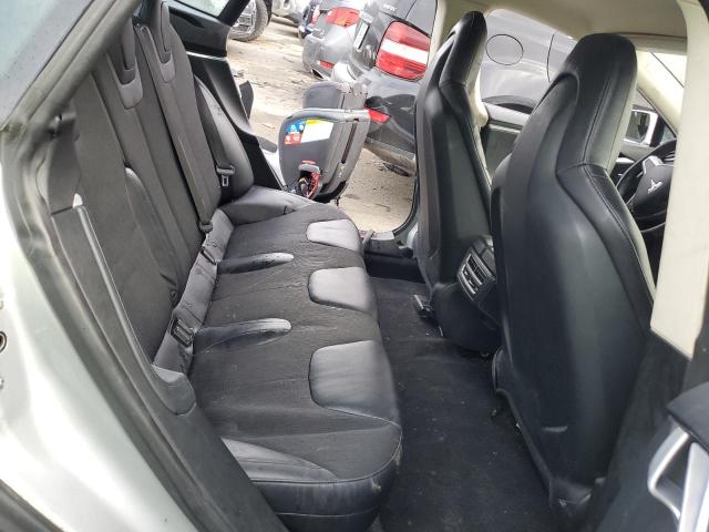 5YJSA1S12EFP50042 - 2014 TESLA MODEL S ვერცხლისფერი ფოტო 10