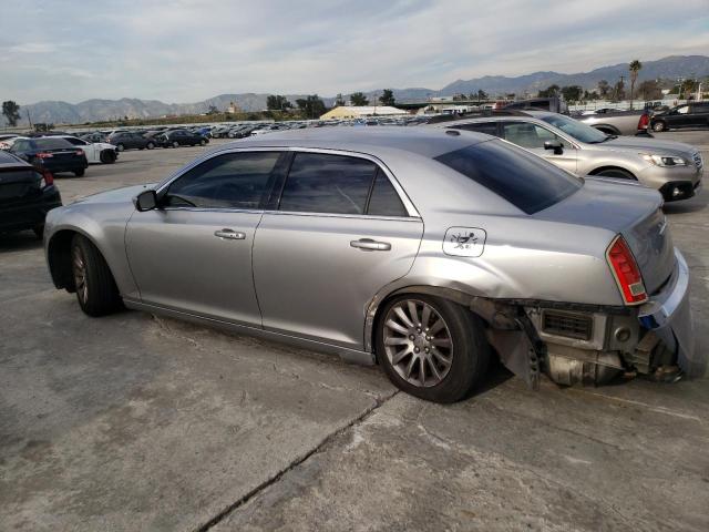 2C3CCAAG4DH627456 - 2013 CHRYSLER 300 SILVER photo 2