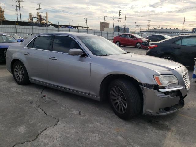 2C3CCAAG4DH627456 - 2013 CHRYSLER 300 SILVER photo 4