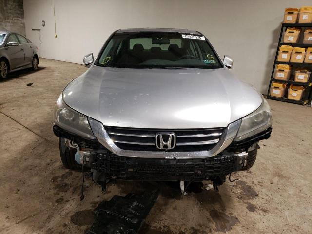 1HGCR2F77DA200443 - 2013 HONDA ACCORD EX SILVER photo 5