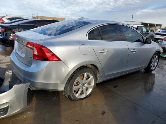 YV126MFK7G2396458 - 2016 VOLVO S60 PREMIER SILVER photo 3