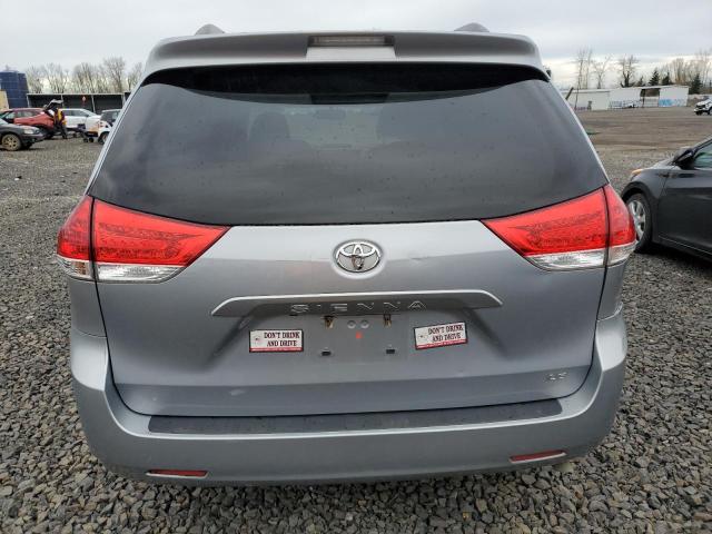 5TDKK3DC6ES473253 - 2014 TOYOTA SIENNA LE GRAY photo 2