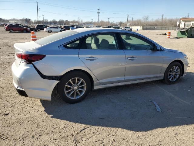 5NPE24AF6KH771479 - 2019 HYUNDAI SONATA SE SILVER photo 3