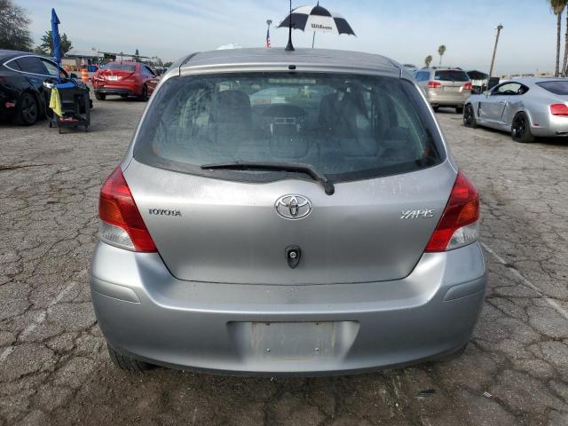 JTDKT903295277344 - 2009 TOYOTA YARIS GRAY photo 6