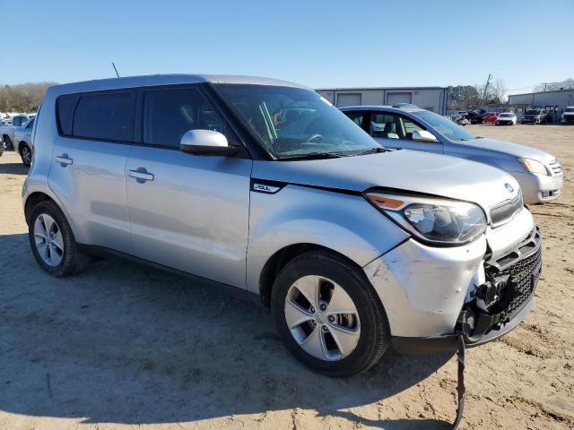 KNDJN2A26F7776733 - 2015 KIA SOUL SILVER photo 4