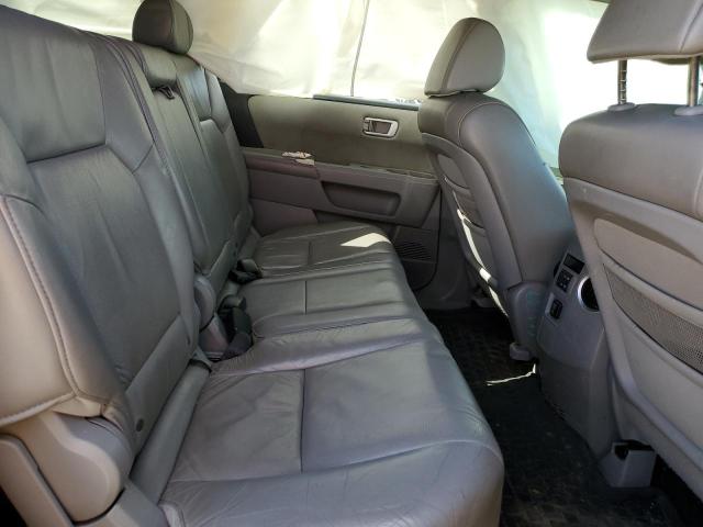 5FNYF3H29CB014669 - 2012 HONDA PILOT LX GRAY photo 11