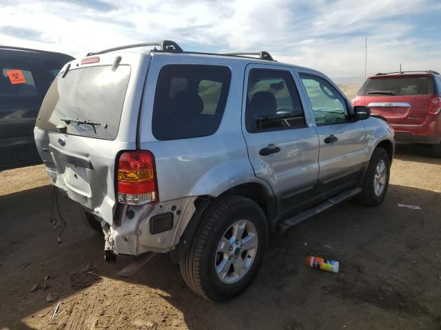 1FMYU93175KD62589 - 2005 FORD ESCAPE XLT SILVER photo 3