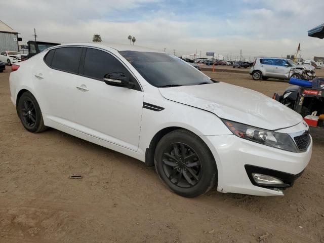 KNAGM4A70D5358548 - 2013 KIA OPTIMA LX WHITE photo 4