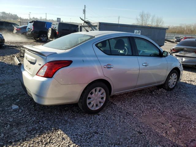 3N1CN7AP0JK440820 - 2018 NISSAN VERSA S SILVER photo 3