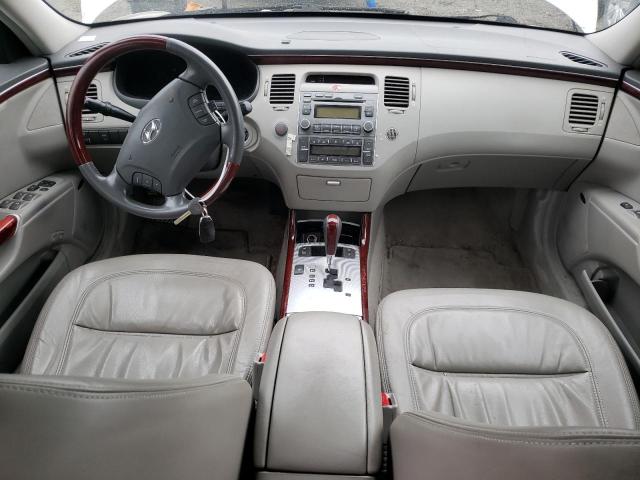 KMHFC46F77A209773 - 2007 HYUNDAI AZERA SE WHITE photo 8