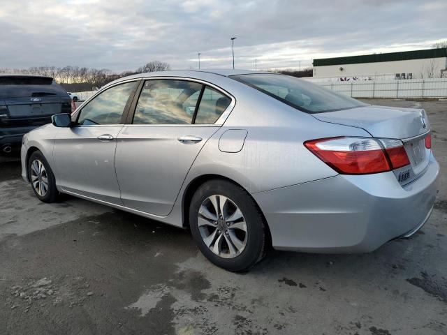 1HGCR2F34DA200879 - 2013 HONDA ACCORD LX SILVER photo 2