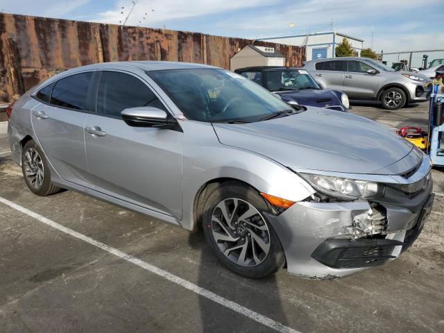 2HGFC2F71HH527863 - 2017 HONDA CIVIC EX SILVER photo 4