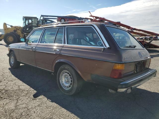 WDBAB93C8FF054627 - 1985 MERCEDES-BENZ 300 TDT BROWN photo 2