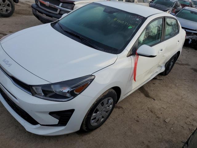 3KPA24AD3NE433737 - 2022 KIA RIO LX WHITE photo 1