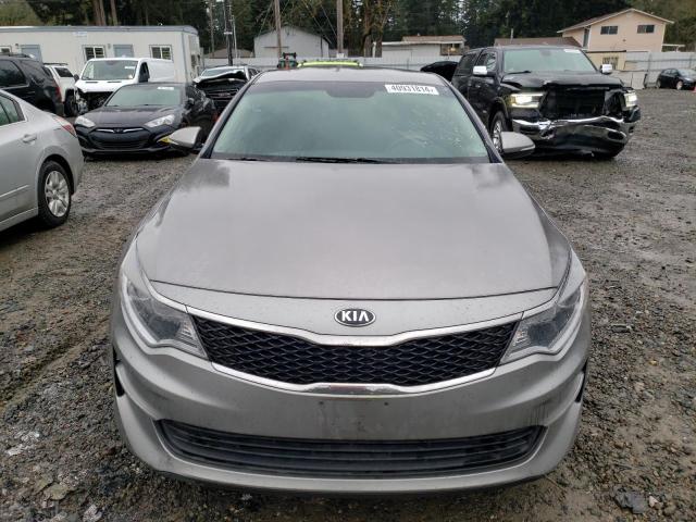 5XXGT4L3XJG183913 - 2018 KIA OPTIMA LX SILVER photo 5