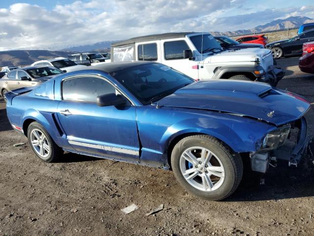 1ZVFT80N875334492 - 2007 FORD MUSTANG BLUE photo 4