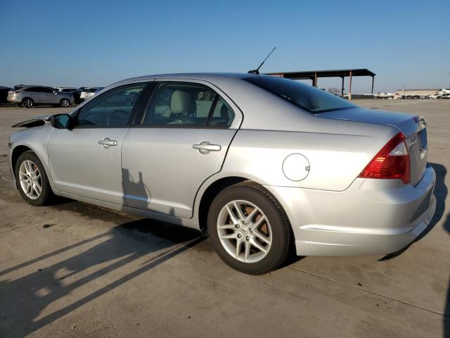 3FAHP0GA1CR247115 - 2012 FORD FUSION S SILVER photo 2