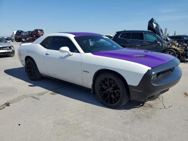 2C3CDZBT2FH718798 - 2015 DODGE CHALLENGER SXT PLUS TWO TONE photo 4