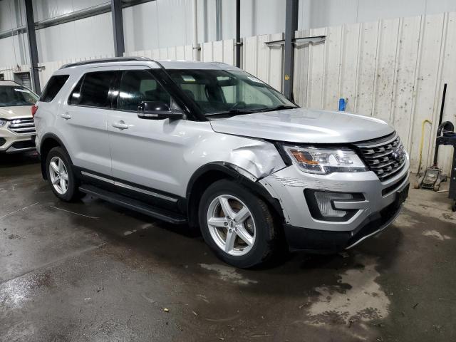 1FM5K8D81HGC87541 - 2017 FORD EXPLORER XLT SILVER photo 4