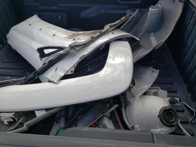 3TMJU62N56M015068 - 2006 TOYOTA TACOMA DOUBLE CAB PRERUNNER WHITE photo 12